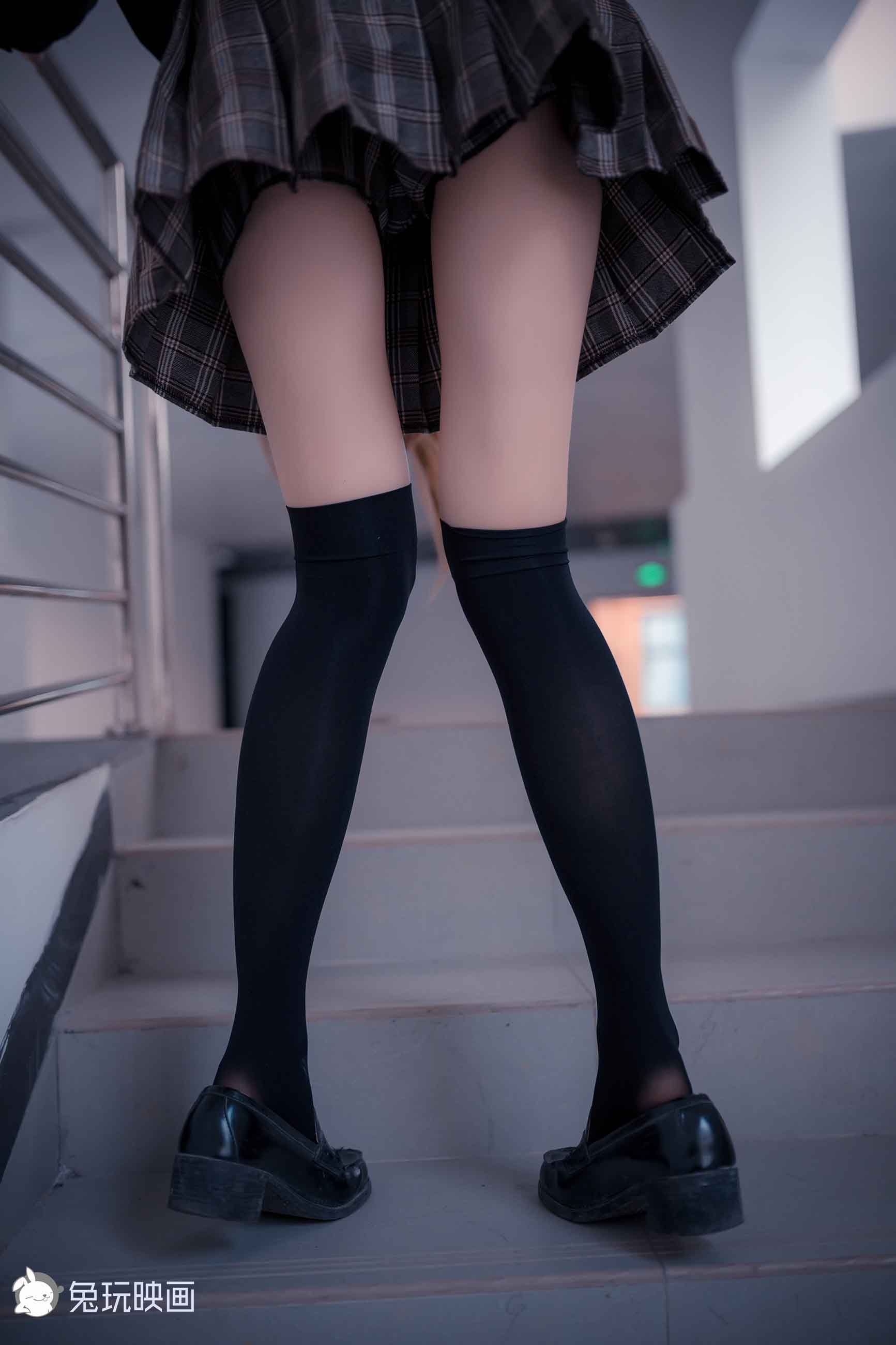 [兔玩映画]B87.008制服裙的绝对领域插图5